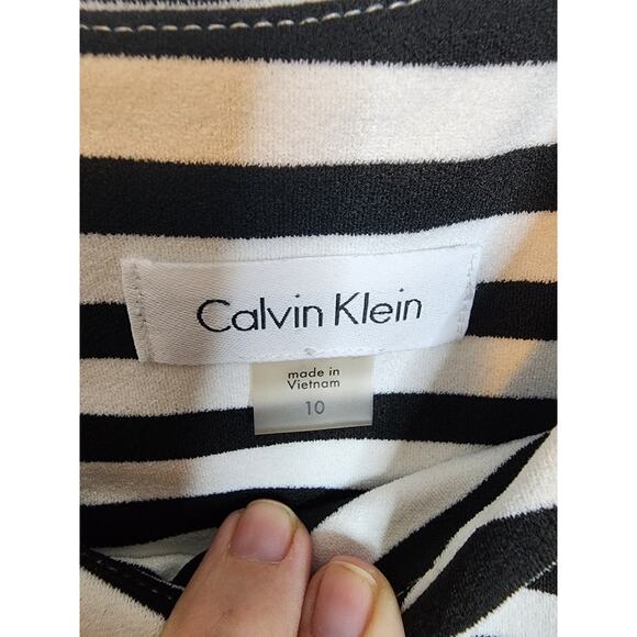 Calvin Klein Cold Shoulder Sheath Dress, Size 10 - Picture 4 of 6